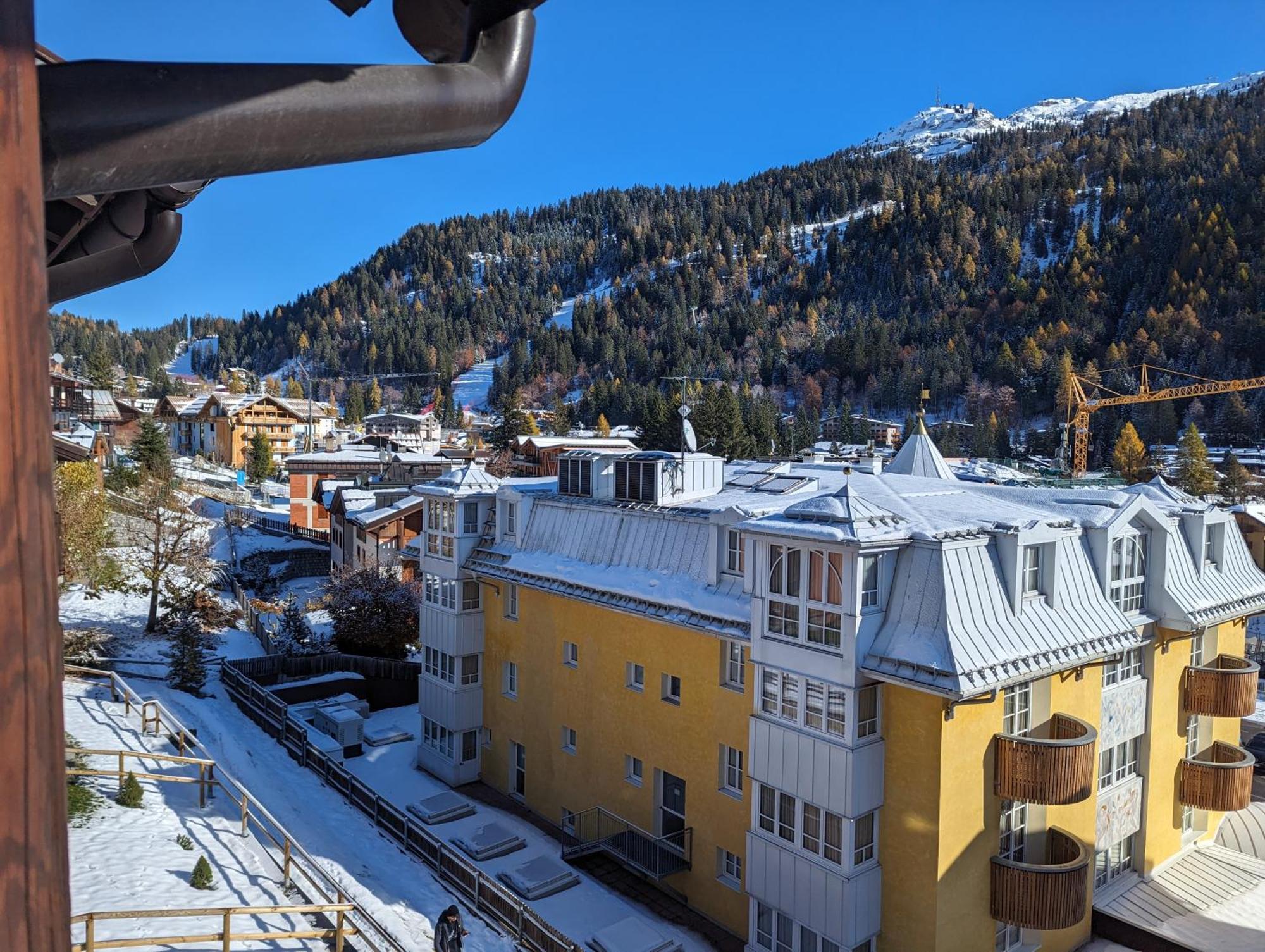 Casa Campiglio Centro Piano Alto Con Vista Appartement Madonna Buitenkant foto